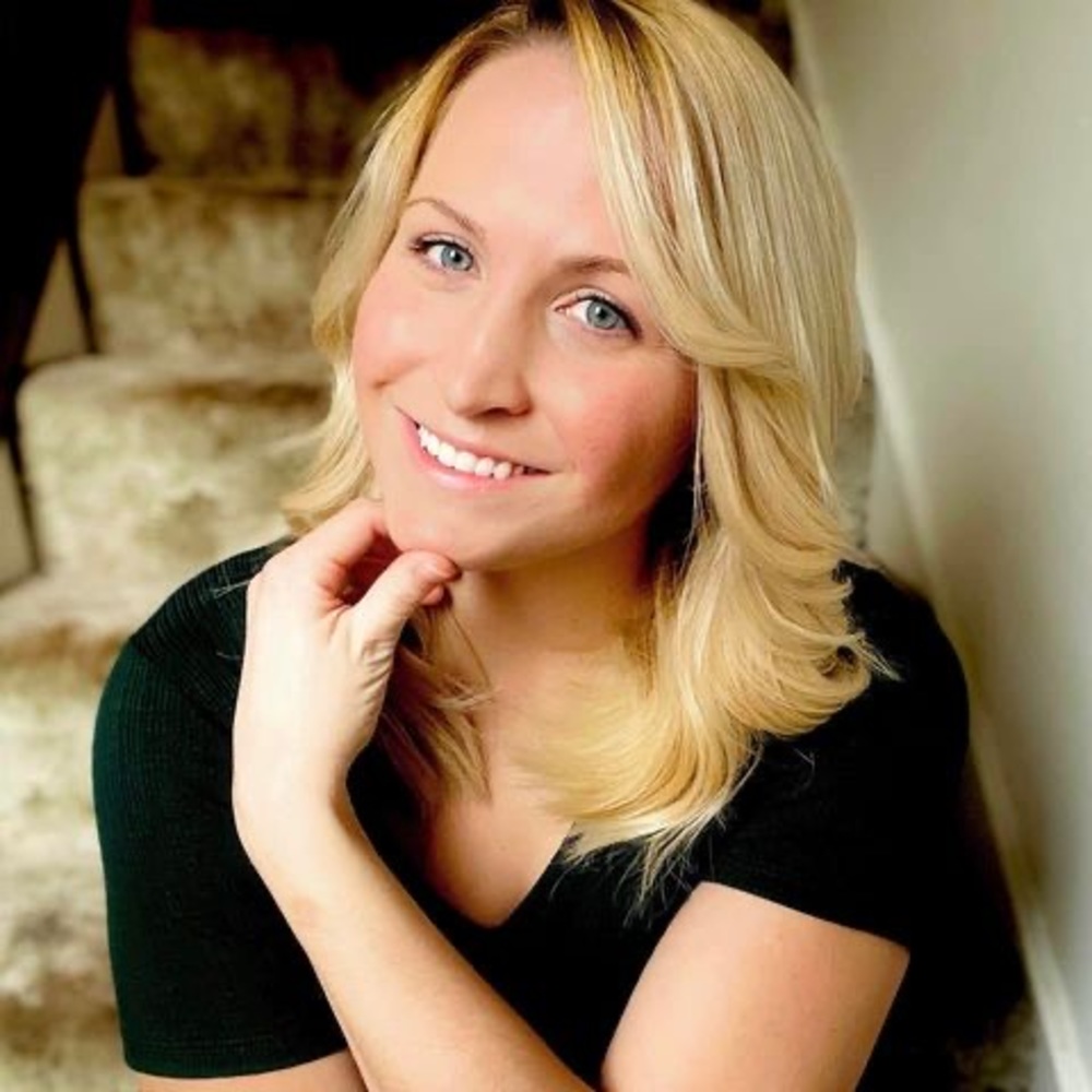 Meet your Posher, Stephanie